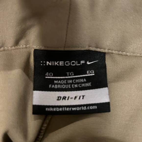 Mens Nike golf shorts great condition - Picture 2 of 2
